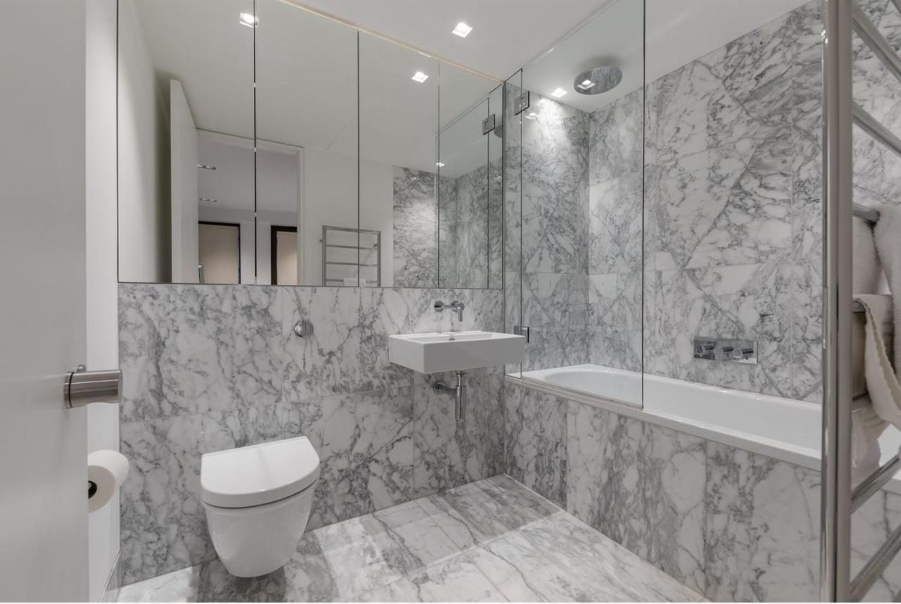 Synergy The Strand London Luaran gambar